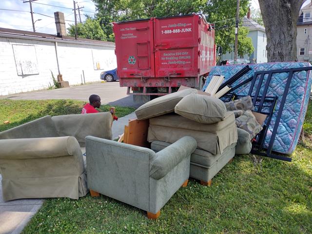 junk king furniture